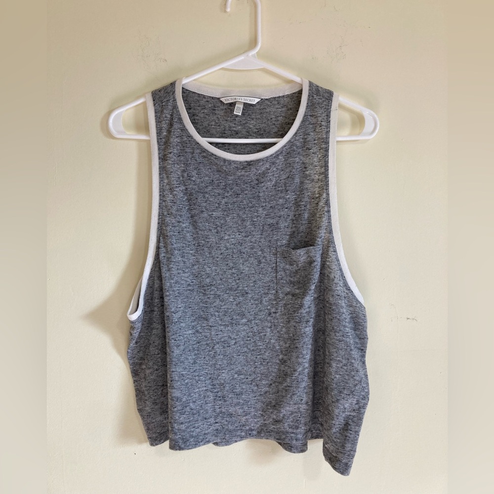 Victoria’s Secret Heather Gray Racer Back Cropped Tank Top